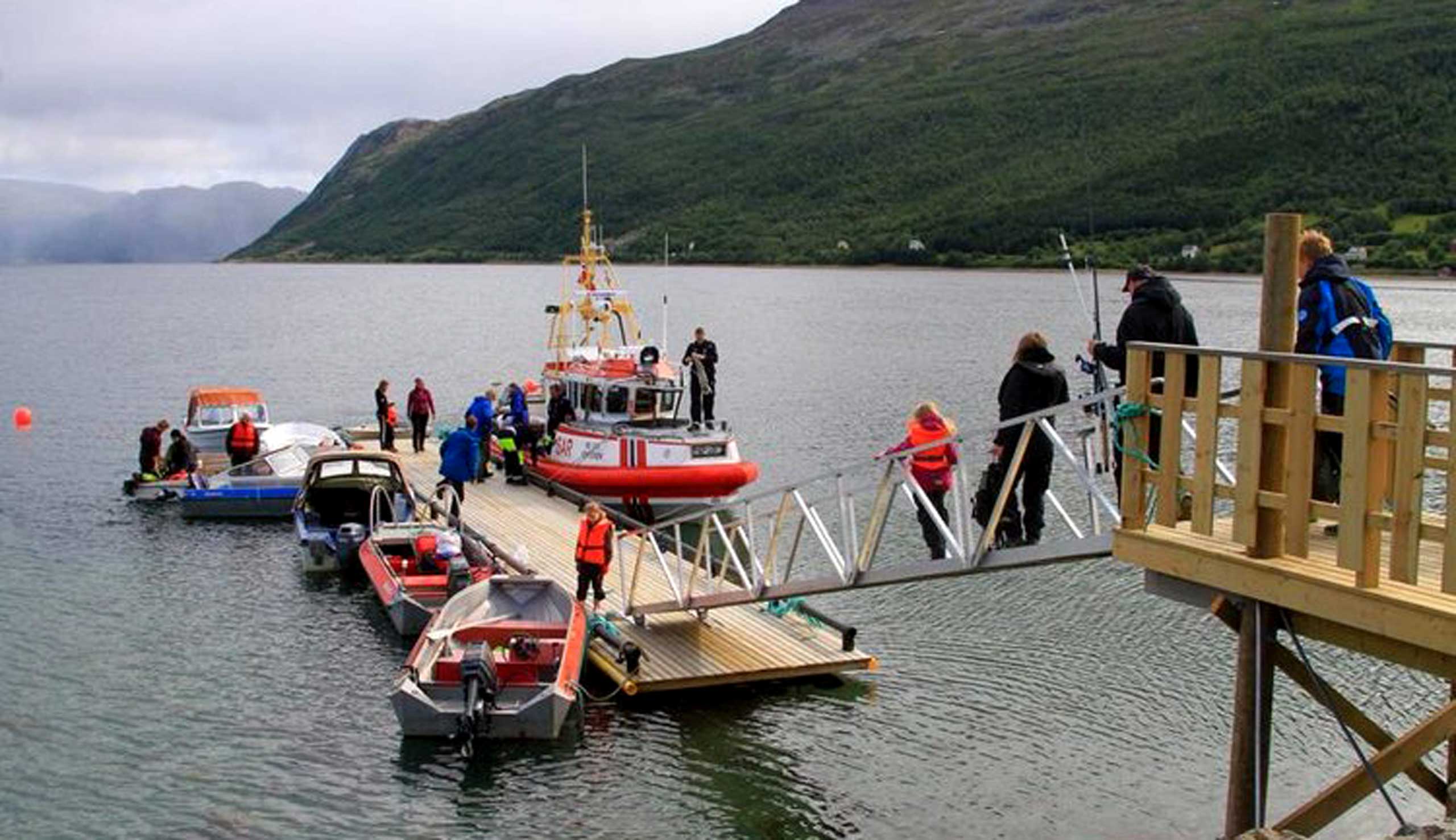På Altafjord Camping finns olika båtar att hyra. Copyright: Altafjord Camping
