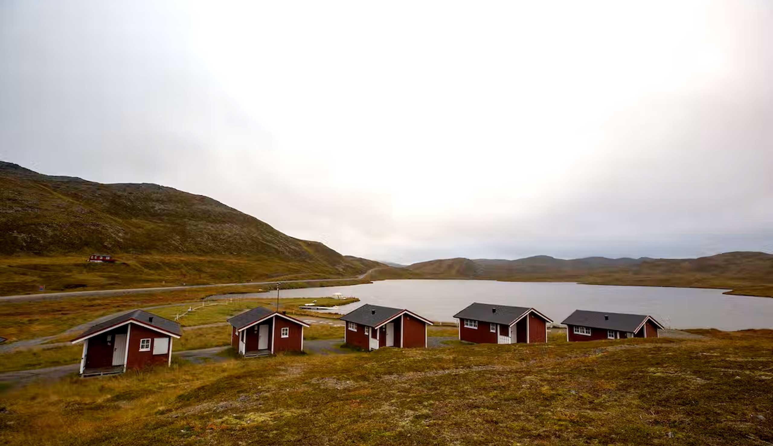 There are also cabins at BaseCamp North Cape. Copyright: Pincamp.de